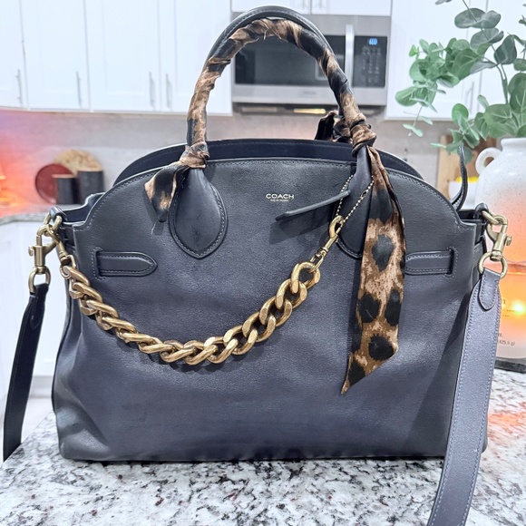 Navy blue coach empire 40 - Picture 1 of 11